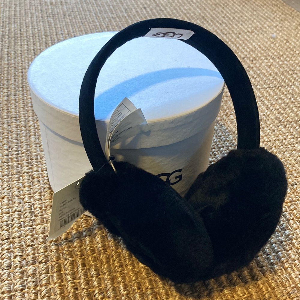 Ugg women’s black shearling ear muffs